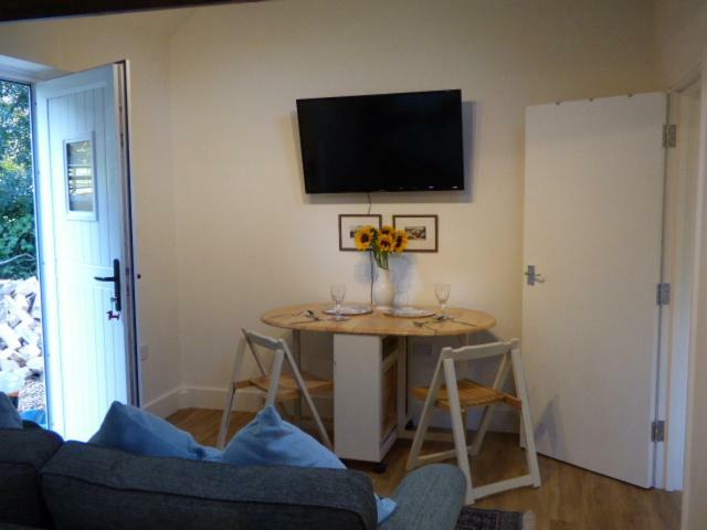 Hunters Moon B&B Tidworth Екстериор снимка